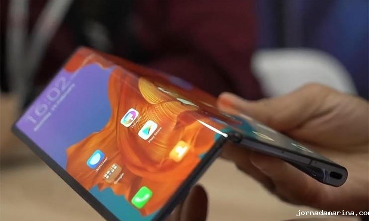 OLED技术加速渗透，开启显示产业新篇章